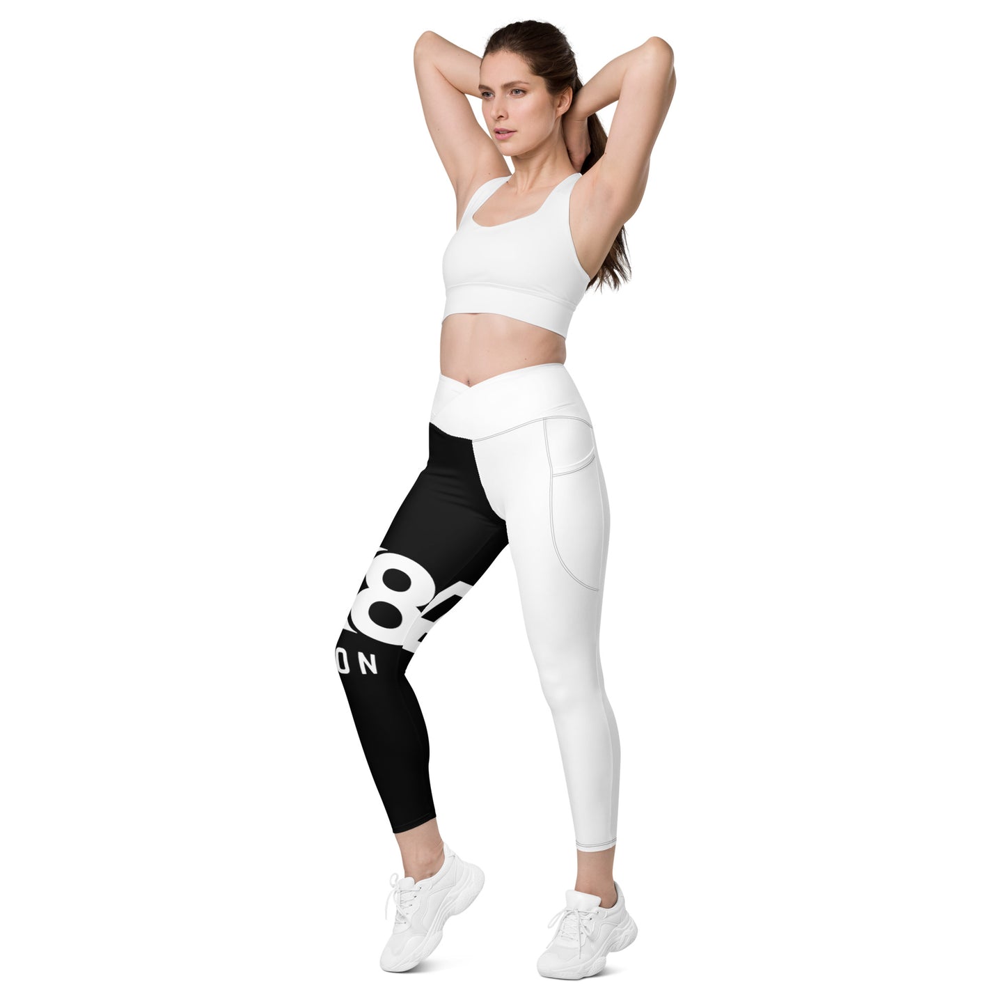 DDE8 London Crossover Leggings with Pockets: Uniting High Fashion with Ultimate Functionality