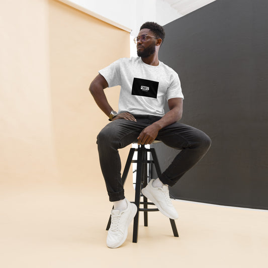 DDE8 London Men's Classic Tee: The Essence of High Fashion Simplicity